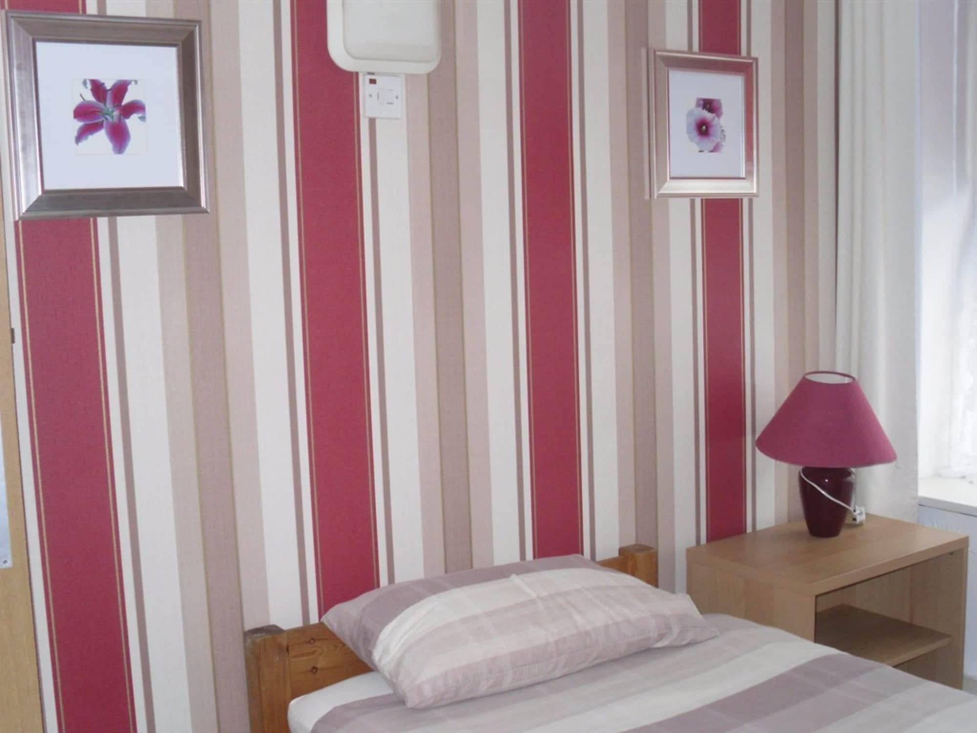 Llanion Lodge Saint Florence Luaran gambar